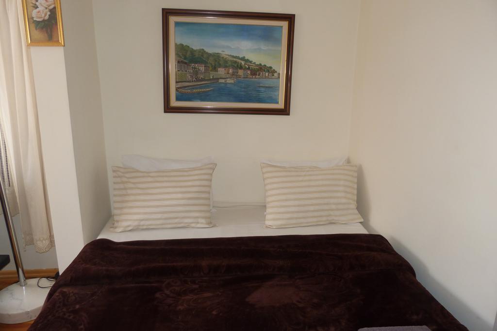 Eagles Budget Home Isztambul Szoba fotó